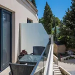 Apartament The 7 Suites, An Elegant Living In By Konnect Ýpsos