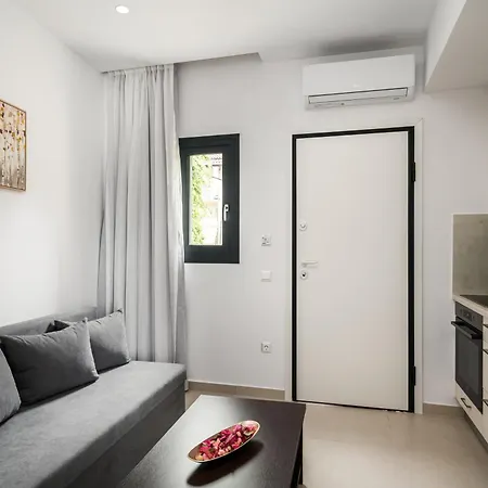 Apartment The 7 Suites, An Elegant Living In Ipsos By Konnect Ipsos