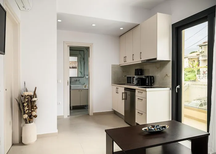 The 7 Suites, An Elegant Living In By Konnect Apartment *